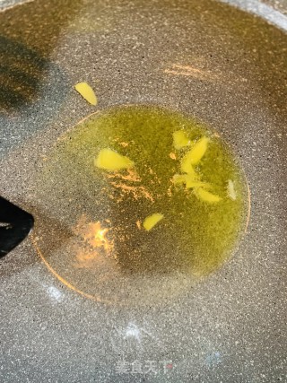 慈菇炒肉的做法步骤：4