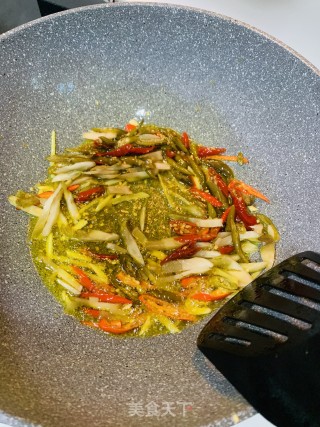 泡椒肉丝的做法步骤：3
