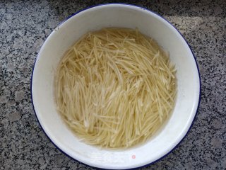 拌三丝的做法步骤：3