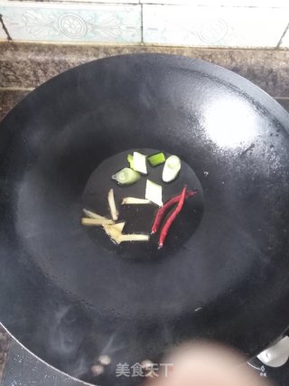 包菜炒粉丝的做法步骤：4