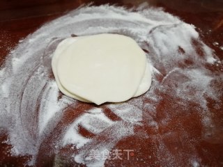 手工韭菜饺子的做法步骤：6