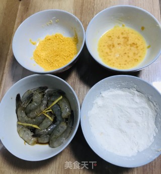 炸虾的做法步骤：4