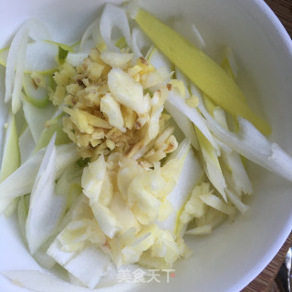 美味土豆丝的做法步骤：3
