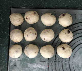 杏仁蔓越莓小餐包的做法步骤：6
