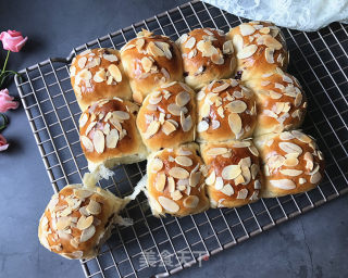 杏仁蔓越莓小餐包的做法步骤：12