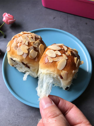 杏仁蔓越莓小餐包的做法步骤：13