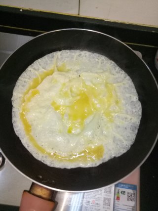 吊蛋皮的做法步骤：3