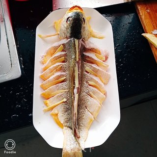 清蒸黄姑鱼的做法步骤：3