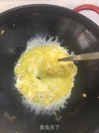 蛋炒饭之大小米炒饭的做法步骤：3