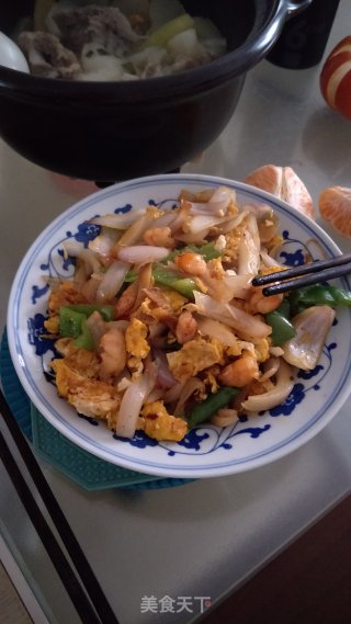 洋葱炒鸡蛋的做法步骤：4