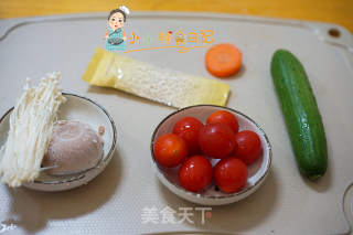 番茄肉泥粒粒面的做法步骤：1