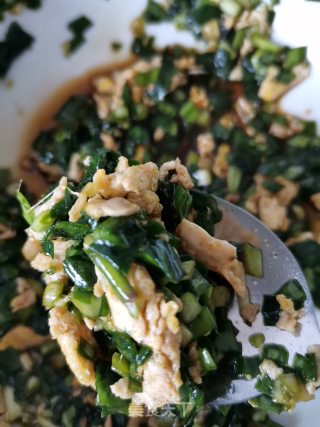 馄饨皮版的韭菜盒子的做法步骤：1