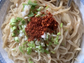 油泼手擀面的做法步骤：5