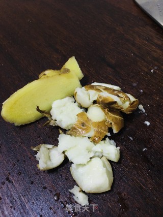 卤水鸡脚的做法步骤：3