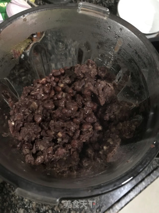 自制红豆沙的做法步骤：1