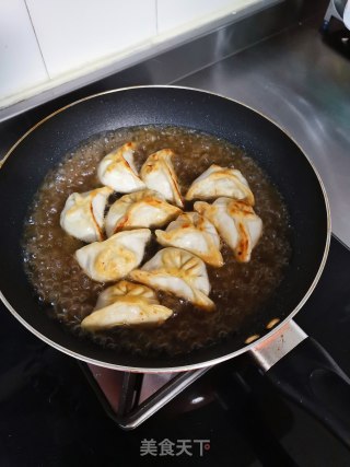 煎饺的做法步骤：8