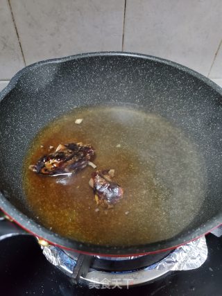 卤肉汤米粉的做法步骤：3