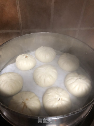 美味鲜虾肉包的做法步骤：8