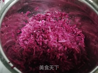 紫萝卜蚝豉鸡蛋馅饼的做法步骤：5
