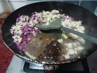 紫萝卜鸡蛋酱拌面的做法步骤：7