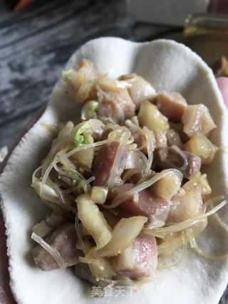 白菜粉丝肉丁包的做法步骤：20