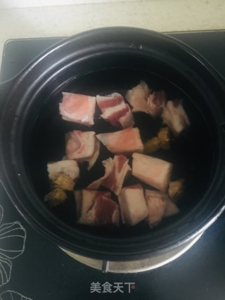 番茄炖牛腩的做法步骤：2
