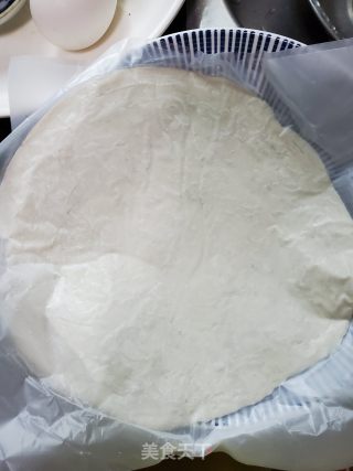 香肠青瓜手抓饼的做法步骤：2