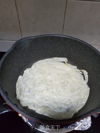 香肠青瓜手抓饼的做法步骤：4