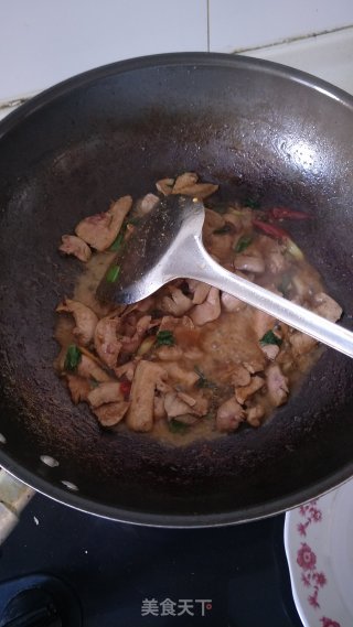 土豆炒腰片的做法步骤：2