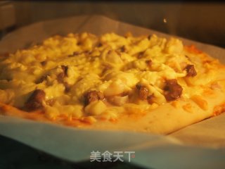 黑椒牛肉虾仁披萨的做法步骤：9