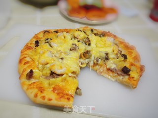 黑椒牛肉虾仁披萨的做法步骤：11