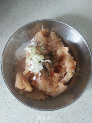 焦溜丸子（鸡肉版）的做法步骤：3