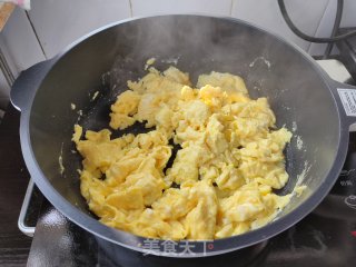 西红柿炒鸡蛋的做法步骤：5