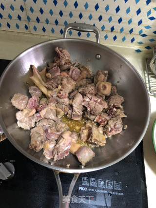 魔芋烧鸭的做法步骤：2