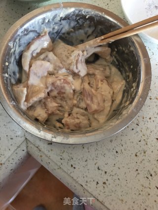 麻辣鱼块的做法步骤：1