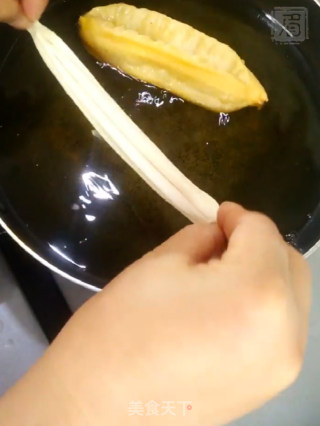 自制油条的做法步骤：8