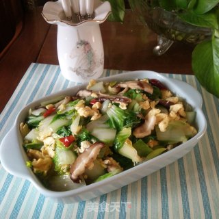 香菇奶白菜炒鸡蛋的做法步骤：10