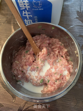 鲜肉小馄饨的做法步骤：3