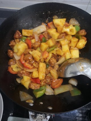 菠萝咕咾肉的做法步骤：10