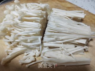 剁椒金针菇的做法步骤：2