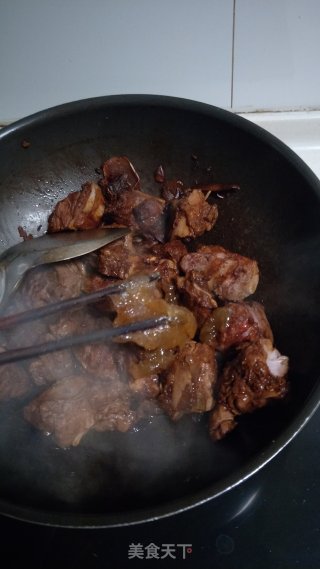 酸梅酱烧排骨的做法步骤：5