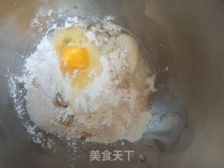 香葱肉松面包卷（汤种）的做法步骤：2