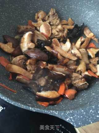 黄焖鸡米饭的做法步骤：16