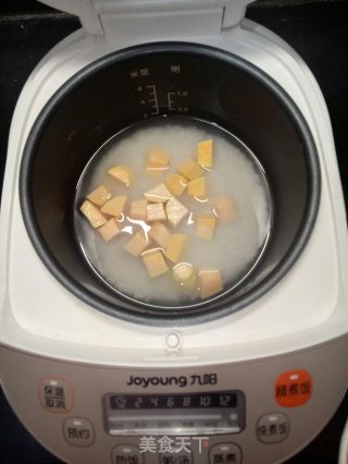 香甜红薯饭的做法步骤：2