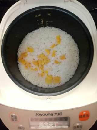 香甜红薯饭的做法步骤：4