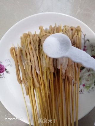 自制烧烤的做法步骤：1