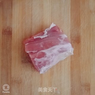鱼香肉丝盖饭的做法步骤：2