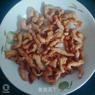 鱼香肉丝盖饭的做法步骤：5