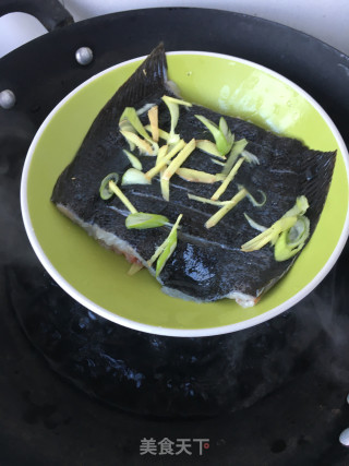 葱油鲽鱼的做法步骤：5