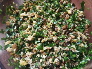 韭菜香菇鸡蛋饺的做法步骤：15